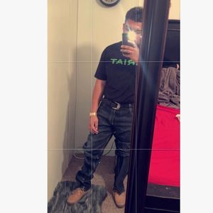 Meet your Posher, Isaac